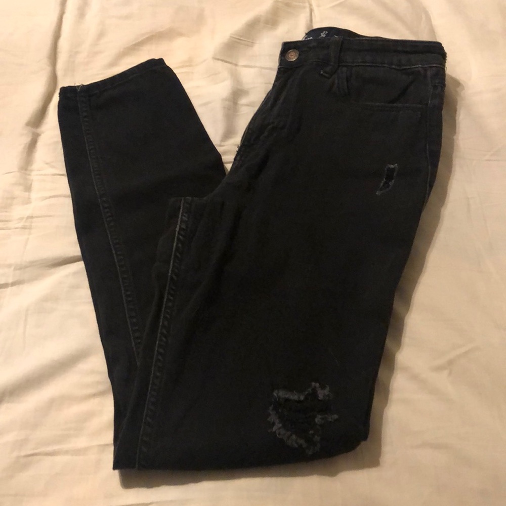 Black Ripped skinny jeans